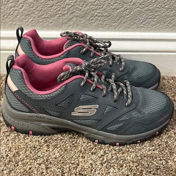 Skechers Gray and Pink Athletic Shoes with Breathable Mesh - Picture 2 of 10